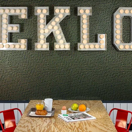 Eklo Centre Gare Отель