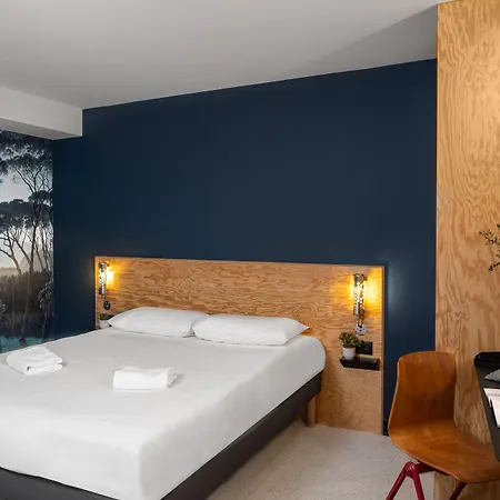 Otel Eklo Centre Gare Clermont-Ferrand