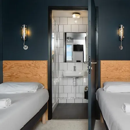 فندق Eklo Centre Gare كليرمونت-فيراند