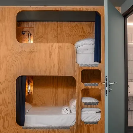 فندق Eklo Centre Gare كليرمونت-فيراند