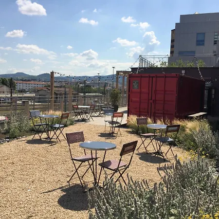 Eklo Centre Gare فندق كليرمونت-فيراند