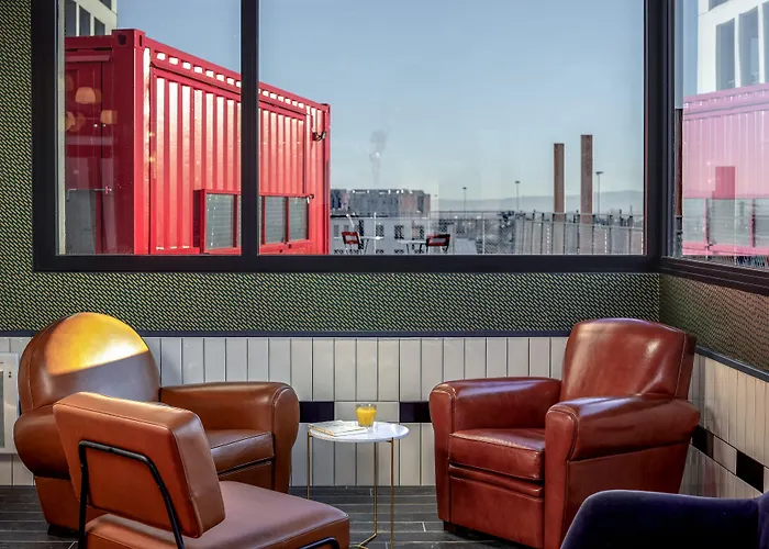 Eklo Centre Gare Hotel *