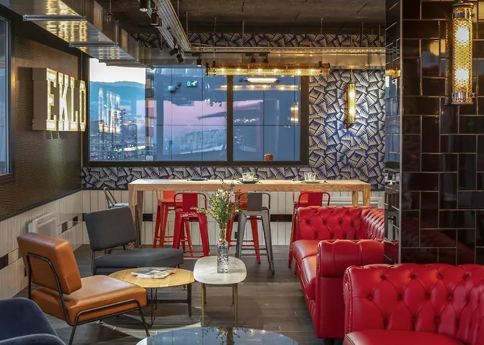 Отель Eklo Centre Gare Клермон-Ферран