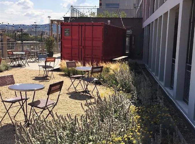 Eklo Centre Gare Отель Клермон-Ферран